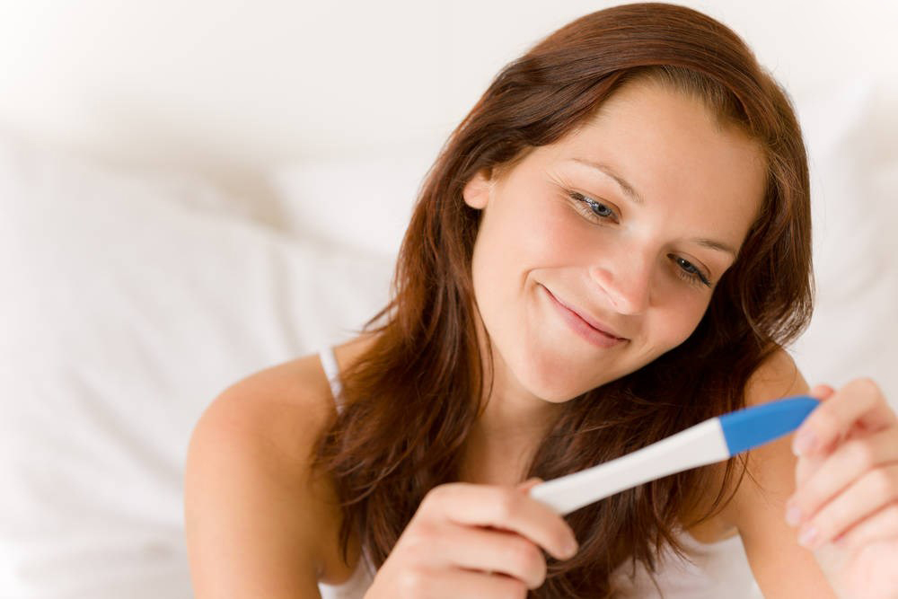 女人妊娠测试图片