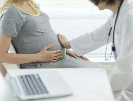 剖二胎比剖头胎疼百倍？听说过顺转剖，但剖转顺真的可行吗