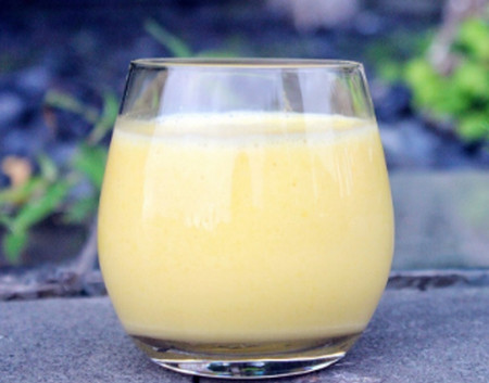 暖暖奶香玉米汁—3步完成，醇香浓郁，健康又好喝，全家人都爱！