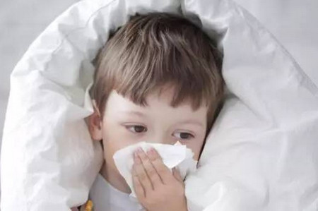 如何天然治疗幼儿咳嗽? 宝宝咳嗽吃什么好得快?