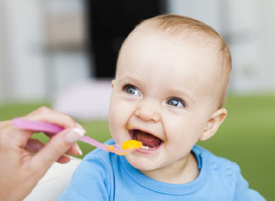 这样喂宝宝吃辅食，难怪你家孩子会越吃越瘦！