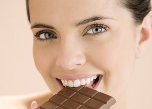 孕妇到底能不能吃巧克力 怀孕期间吃巧克力情况有不同