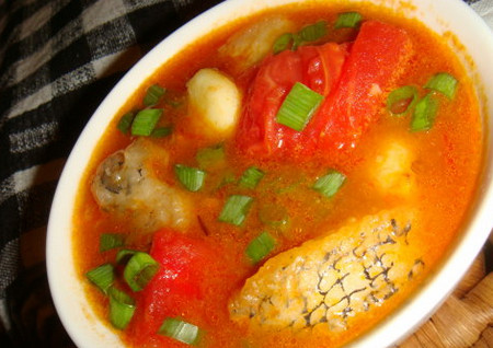 西红柿煮鳕鱼的做法，营养加倍宝宝又爱吃