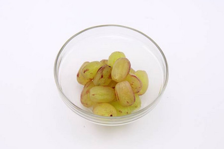宝宝食谱：提子，宝宝和妈妈都爱吃的水果
