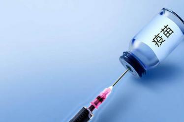 脚趾甲里面空了是怎么回事