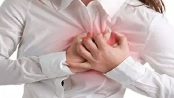 乳腺炎发生前兆有哪些？产后妈妈如何应对？