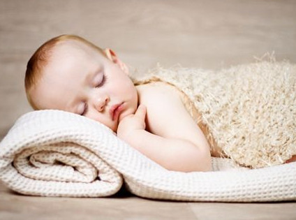 孩子晚睡有哪些危害？家长怎么做宝宝才不会晚睡？