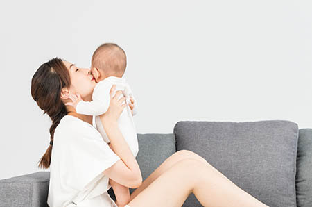 母乳喂养的宝宝什么时候断奶最好 根据宝宝发育决定断奶时间1