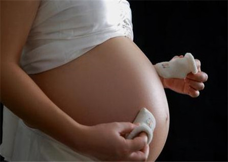 宫角妊娠可以顺产吗 分娩方式选择很重要