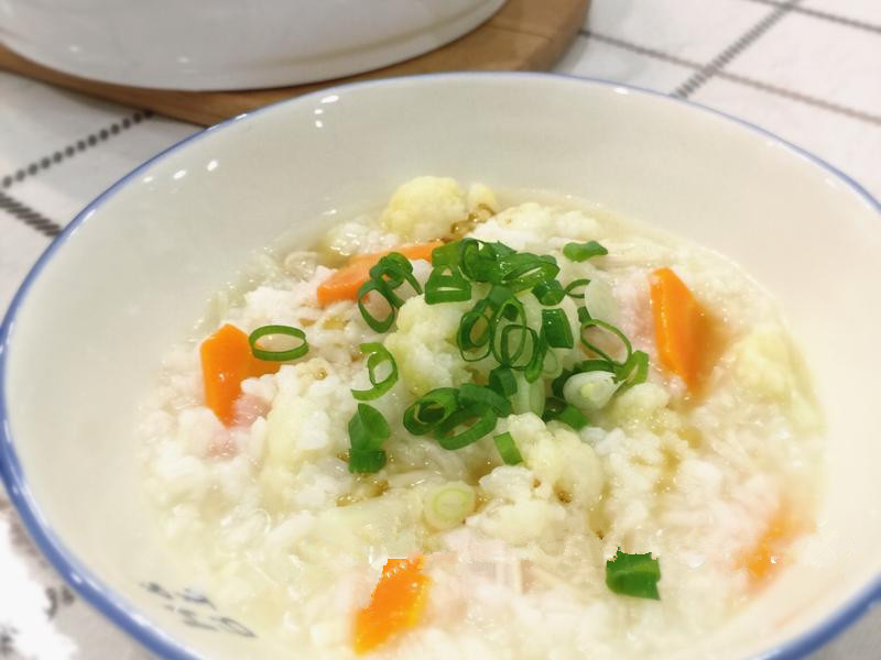 花椰菜咸粥 清淡暖胃的冬季料理