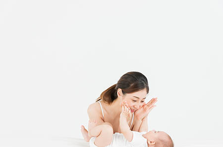母乳喂养的宝宝什么时候断奶最好 根据宝宝发育决定断奶时间4