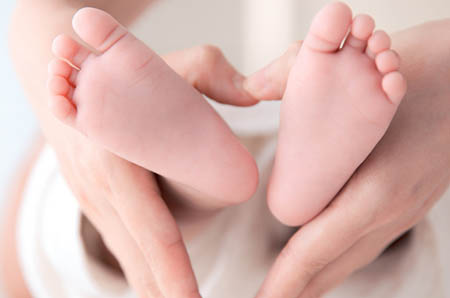 孕妇梦到照镜子是什么意思 孕妇梦到照镜子是什么意思