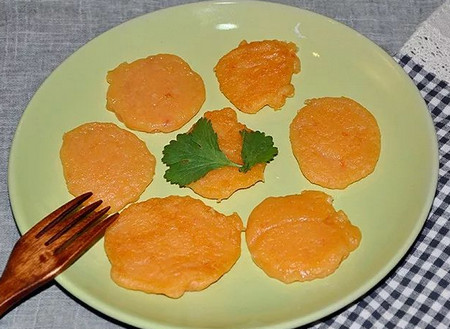西红柿小煎饼的做法，保证孩子超喜爱的早餐辅食