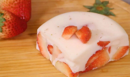草莓奶凍的做法，入口即化無添加