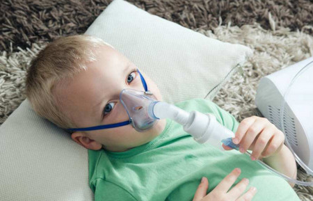 缓解宝宝咳嗽的方法，给宝宝做雾化可以吗？