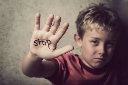 虐童事件频频发生，我们必须教会孩子学说“不”！