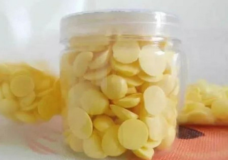 如何用蛋黄来制作溶溶豆？酥脆营养易做