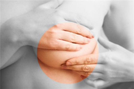 乳腺癌的早期症状表现图片 这6种症状一定要注意！