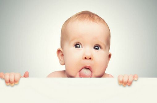 宝宝舌苔发白是什么原因 该怎么办