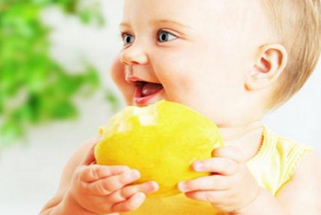 促进宝宝大脑发育吃什么好？