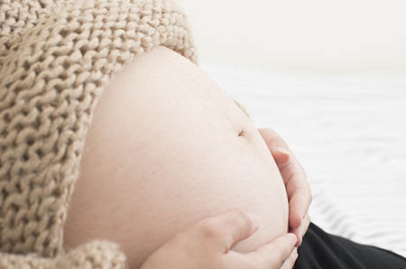 女性乳腺增生的原因分析 治疗乳腺增生最好的办法