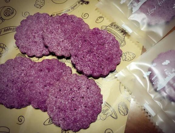 紫薯薄饼 口感酥脆的自制小饼干