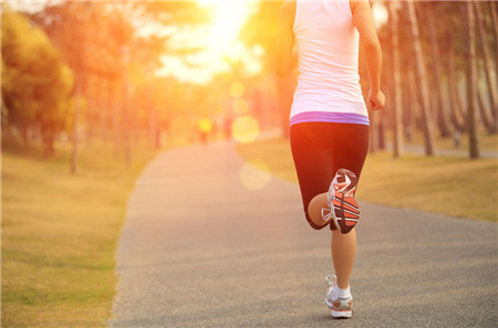 来月经第几天可以跑步 经期一定要“静养”吗？