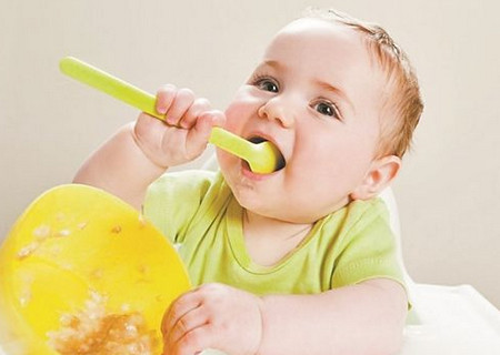 0-6岁宝宝饮食需要注意什么？你是如何给孩子添加辅食的？