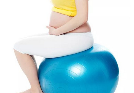 怀孕一个月的症状有哪些？应该怎样测早孕？