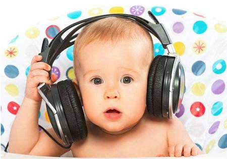 父母哪些行为会影响宝宝听力
