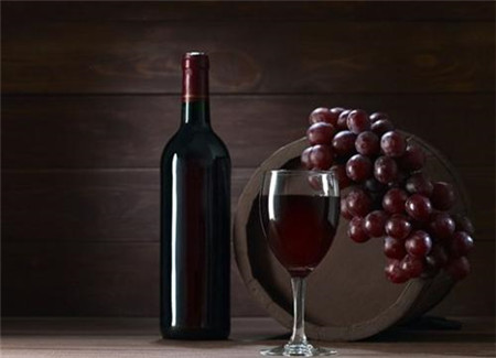 减肥期间可以喝红酒吗 红酒真的能减肥吗？