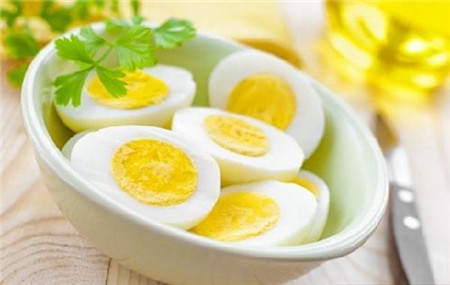 鸡蛋怎么吃促排卵效果好 鸡蛋也有促排卵效果吗？