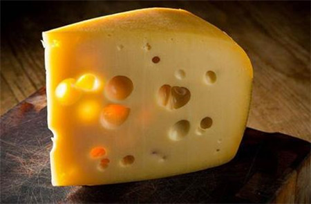 奶酪吃了可以豐胸嗎 吃芝士也能豐胸？