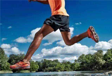 跑步能缓解腰肌劳损吗 跑步有什么好处呢？