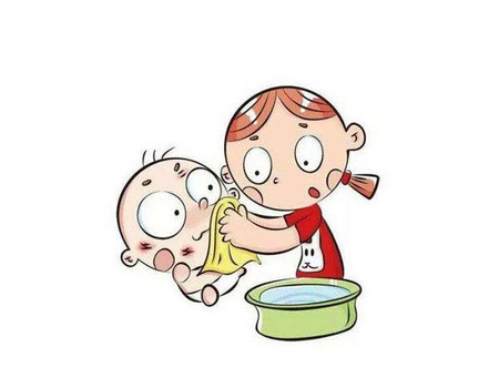 给宝宝洗脸时需要注意什么