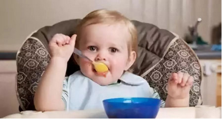 哪些辅食食材容易引起宝宝过敏？