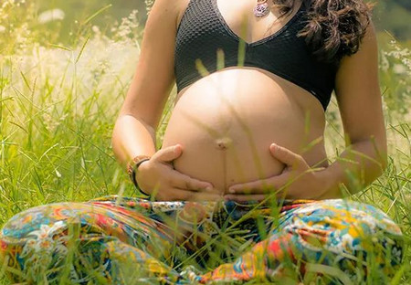 怀孕两个月发生胎停身体会有什么反应？