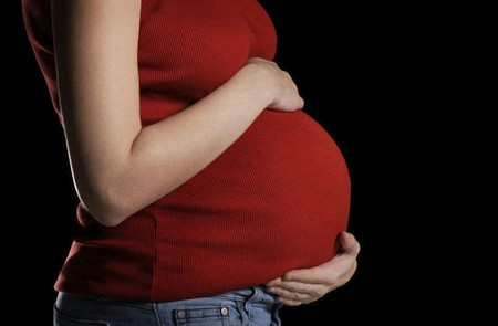 怀孕性行为会伤害胎儿？