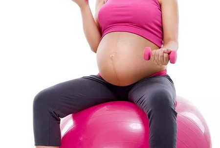 怀孕八周具体会出现哪些症状？