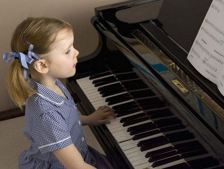 如何培养孩子的音乐素养呢？