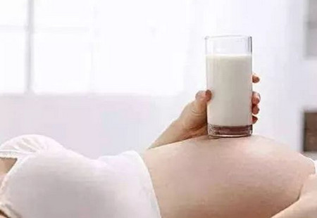 孕妇喝牛奶需要注意什么？