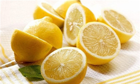 柠檬怎么吃美白祛斑效果好 你真的懂柠檬的吃法吗？