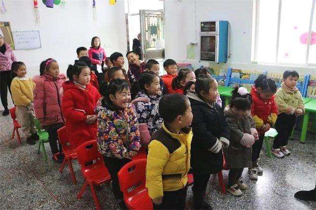 大班数学几点了教案5