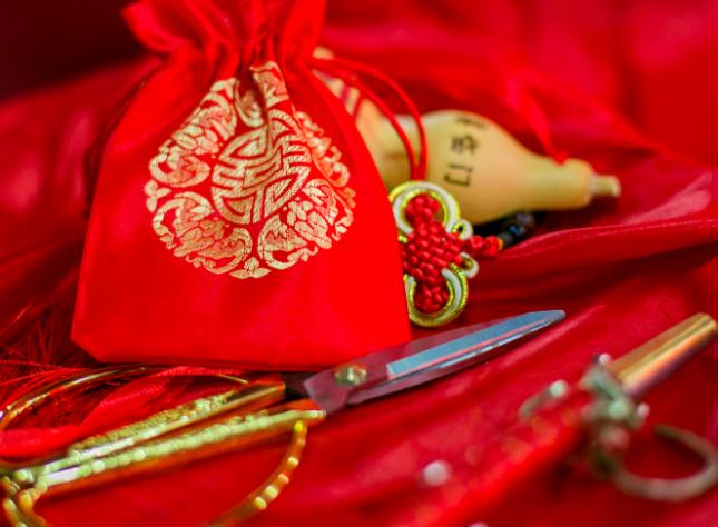 2019年5月哪天适合订婚