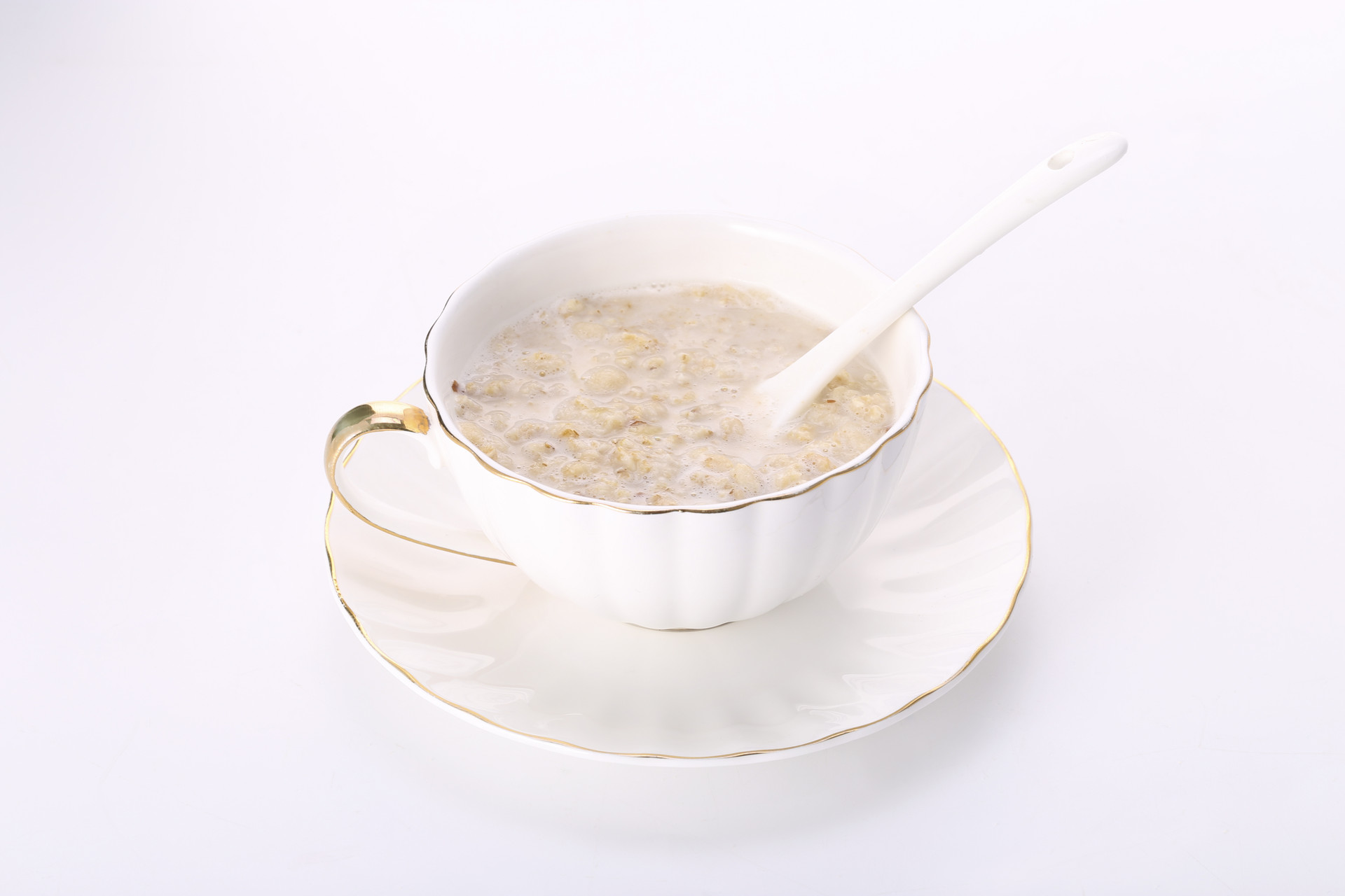 早餐谷片加牛奶钙质竟不足 营养师：牛奶加上它轻松达标