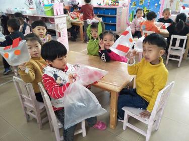 幼儿园大班教案空气的秘密2