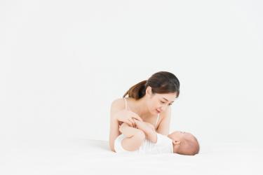 新生儿干呕是什么原因引起的3