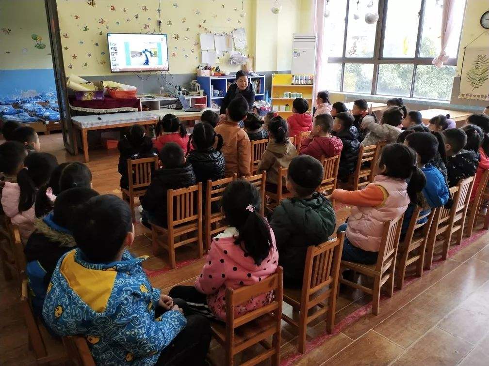 幼儿园音乐小白船教案3