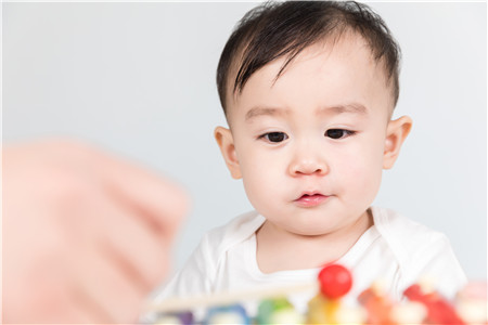 一歲三個月的寶寶可以喝酸奶嗎 寶寶多大可以吃酸奶