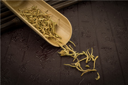 口腔溃疡喝金银花茶有用吗 金银花真的能消炎吗？4